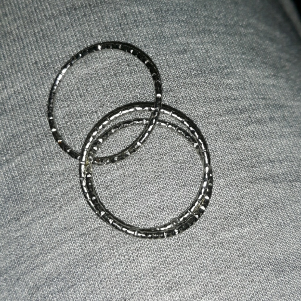 Silver rings - Picture 2 of 3